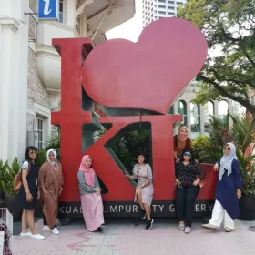 Paket Tour 2 Negara Singapore Malaysia